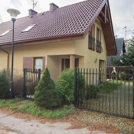 Villa Dom Koral Poddąbie Extérieur photo