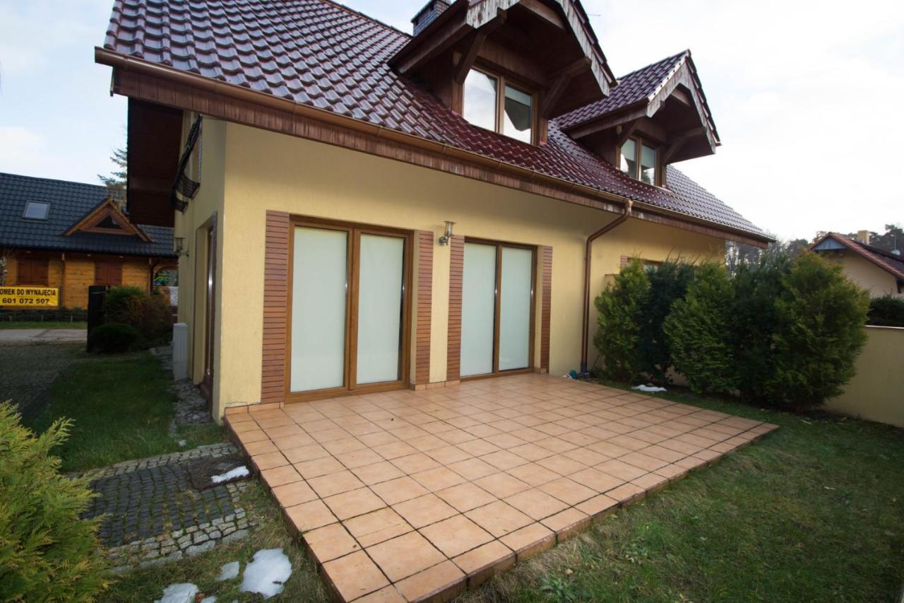 Villa Dom Koral Poddąbie Extérieur photo